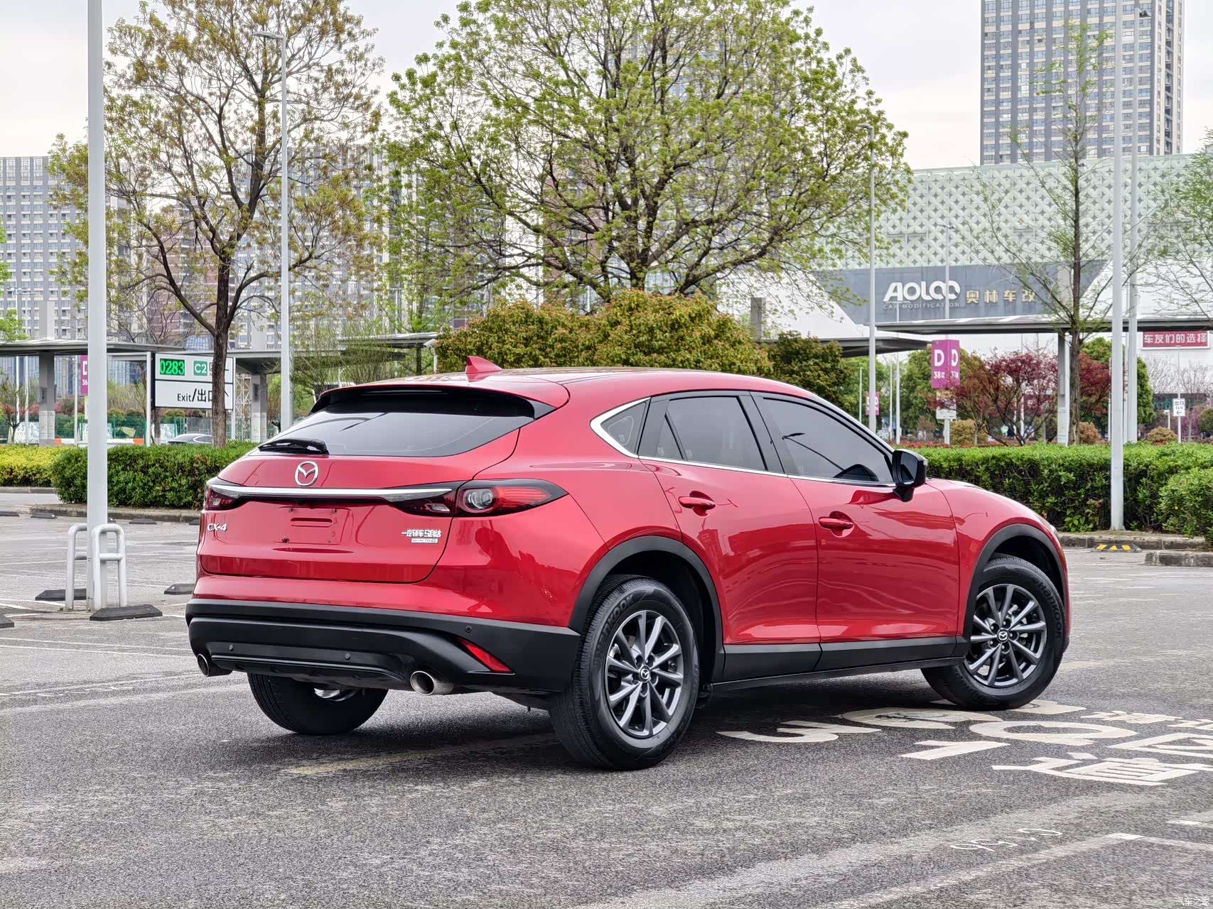 Mazda CX-4, 2023 4