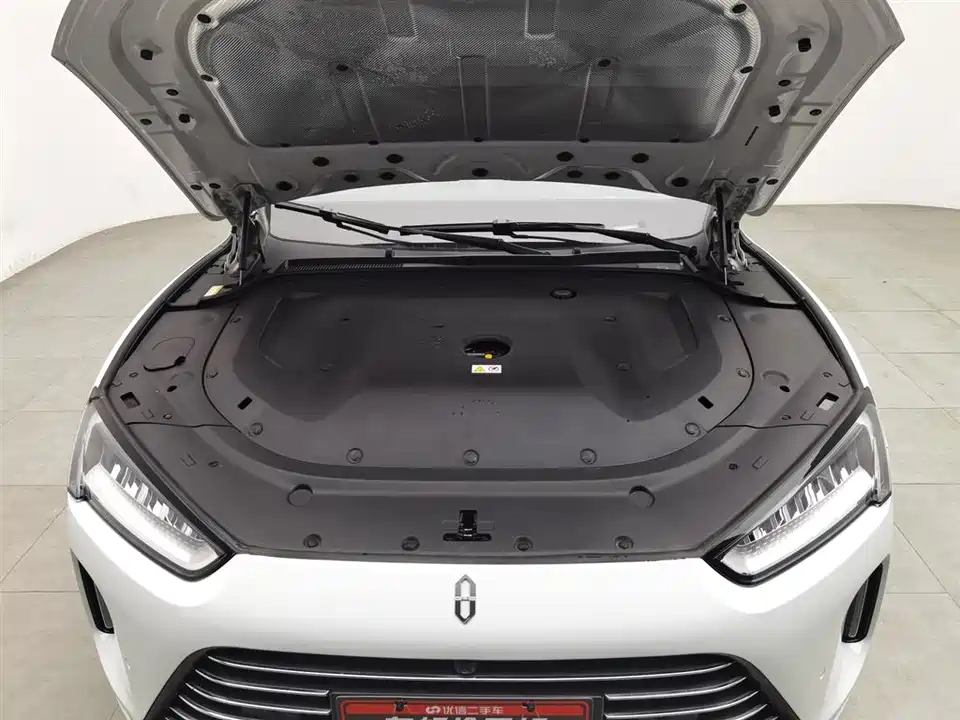 AITO Ask the world M5