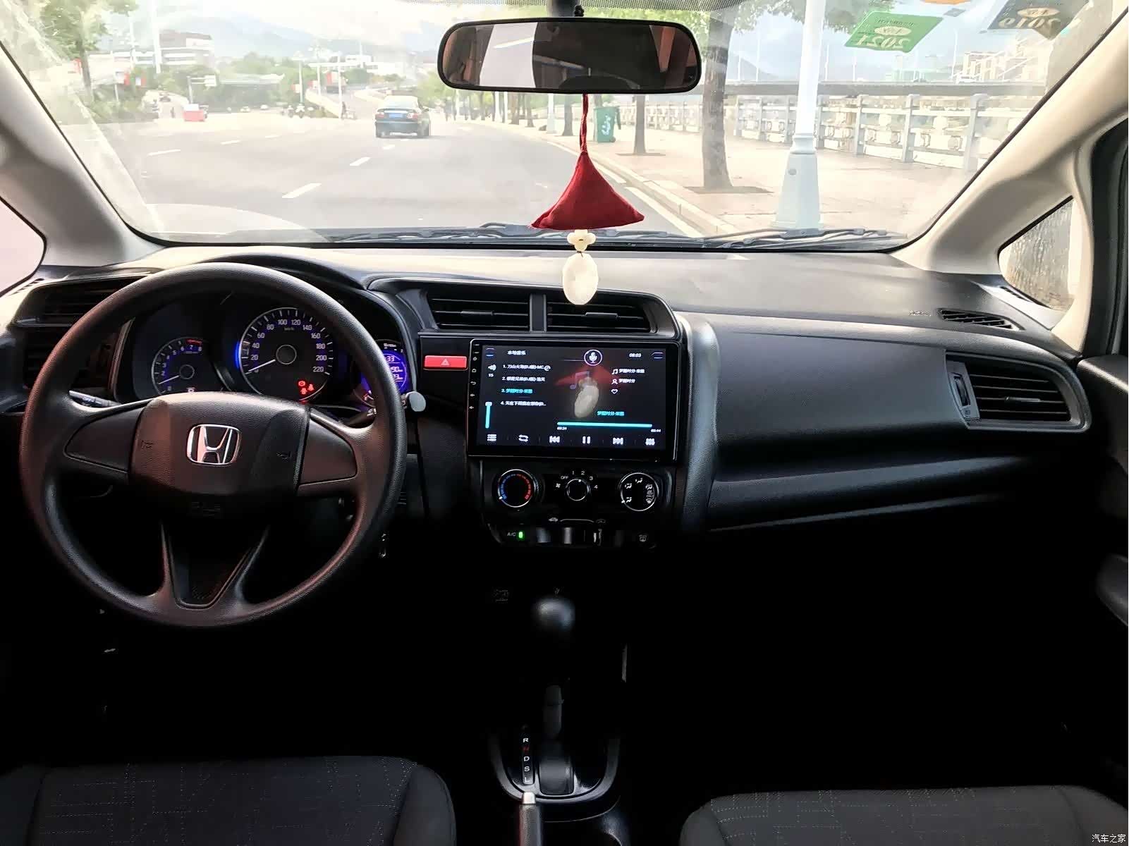 Honda Fit, 2016 6