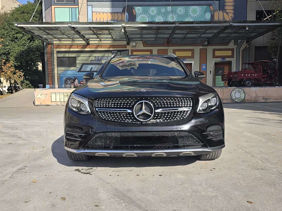 Mercedes-Benz GLC AMG