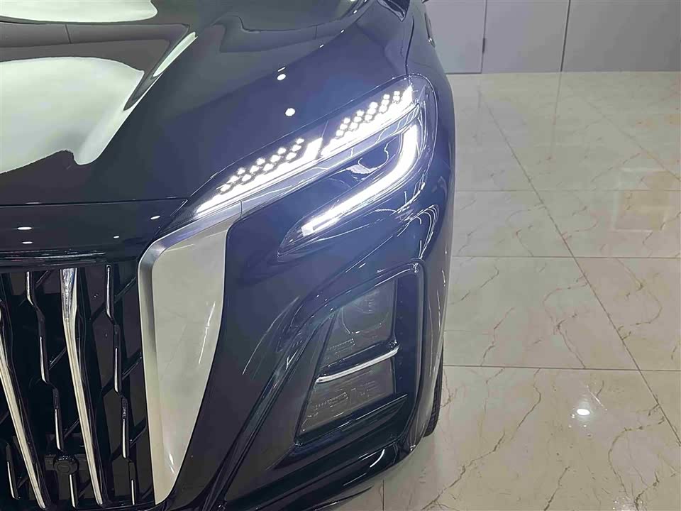 Hongqi HS3 PHEV