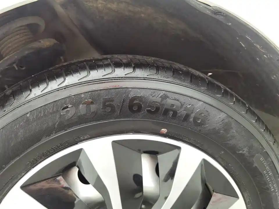 Wuling Wuling Hongguang PLUS