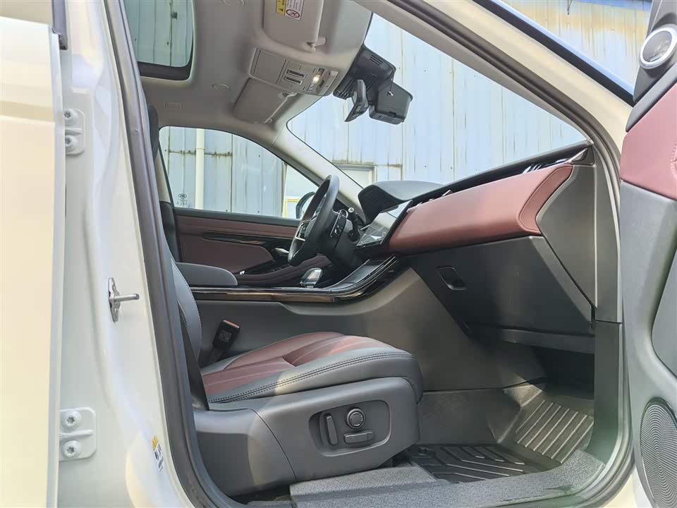 Land Rover Range Rover Aurora