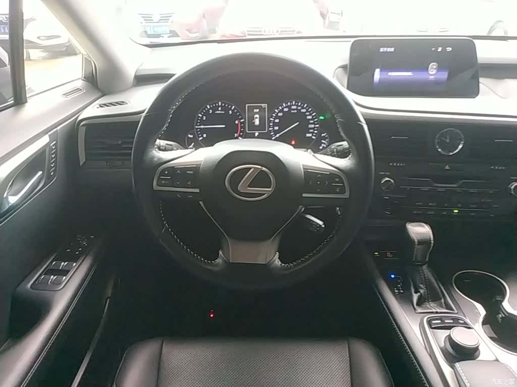 Lexus RX, 2017 11