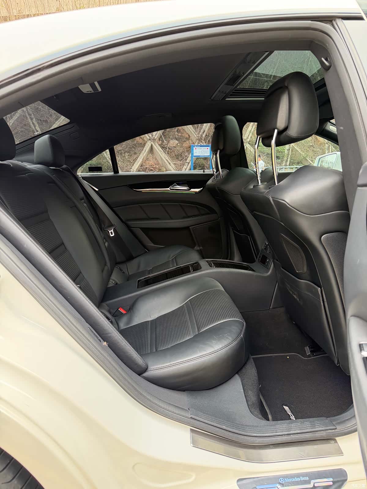Mercedes-Benz CLS, 2016 12