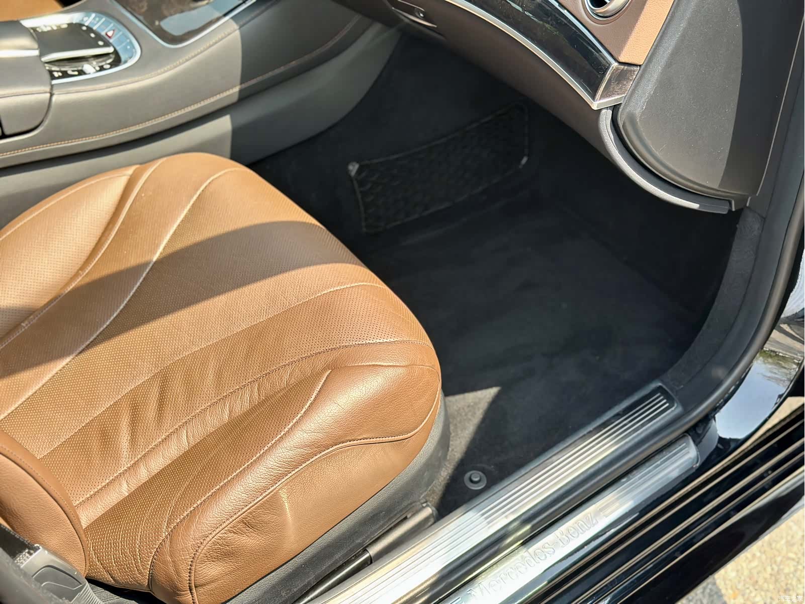 Mercedes-Benz S-Class, 2019 48