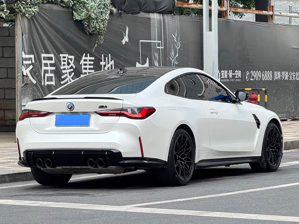 BMW M4