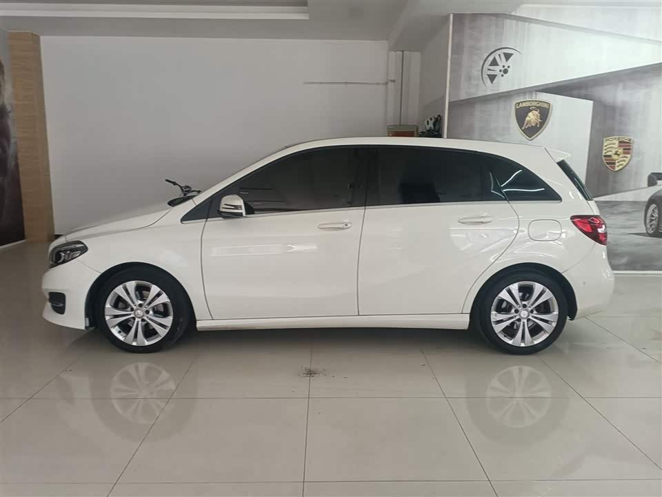 Mercedes-Benz Class B