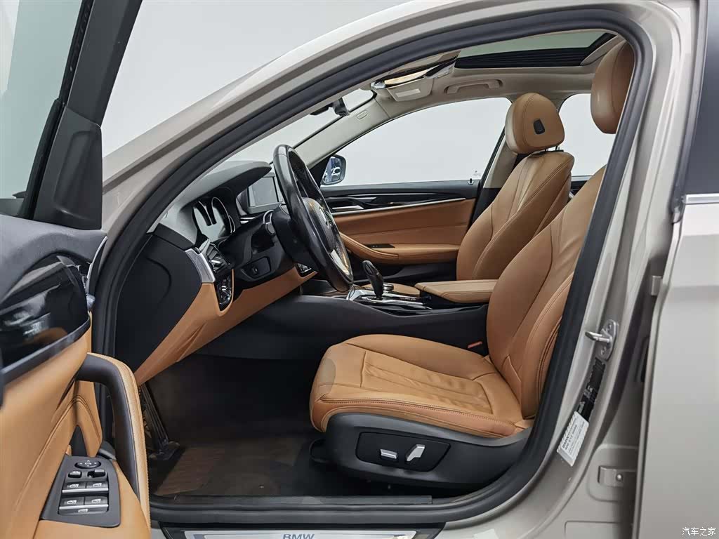 BMW 5 Series, 2018 10