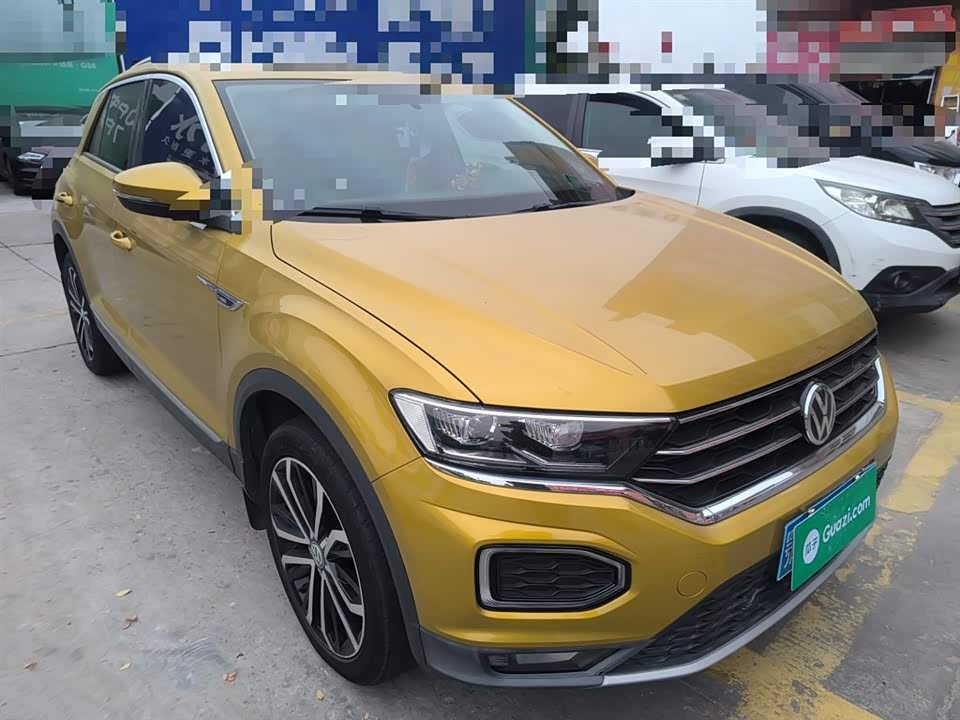 Volkswagen T-ROC exploring Songs
