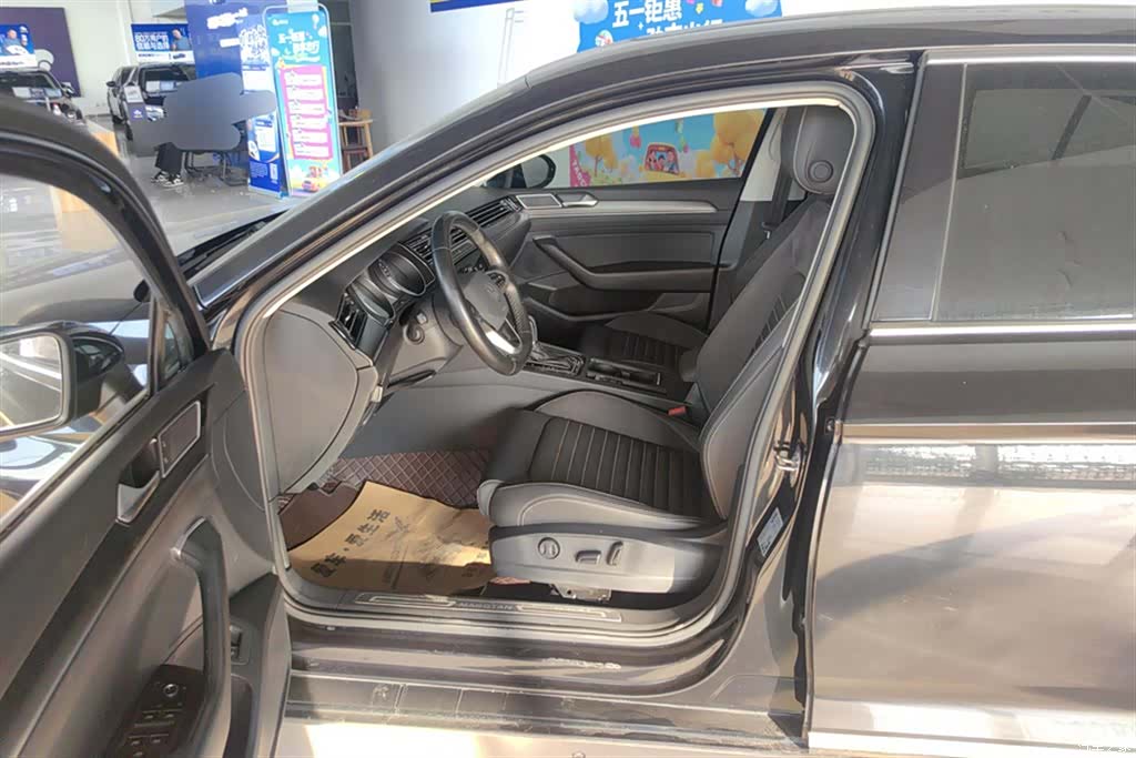 Volkswagen Magotan, 2022 9