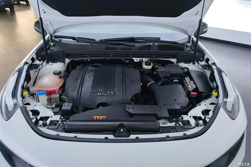 Lynk & Co 02, 2021 10