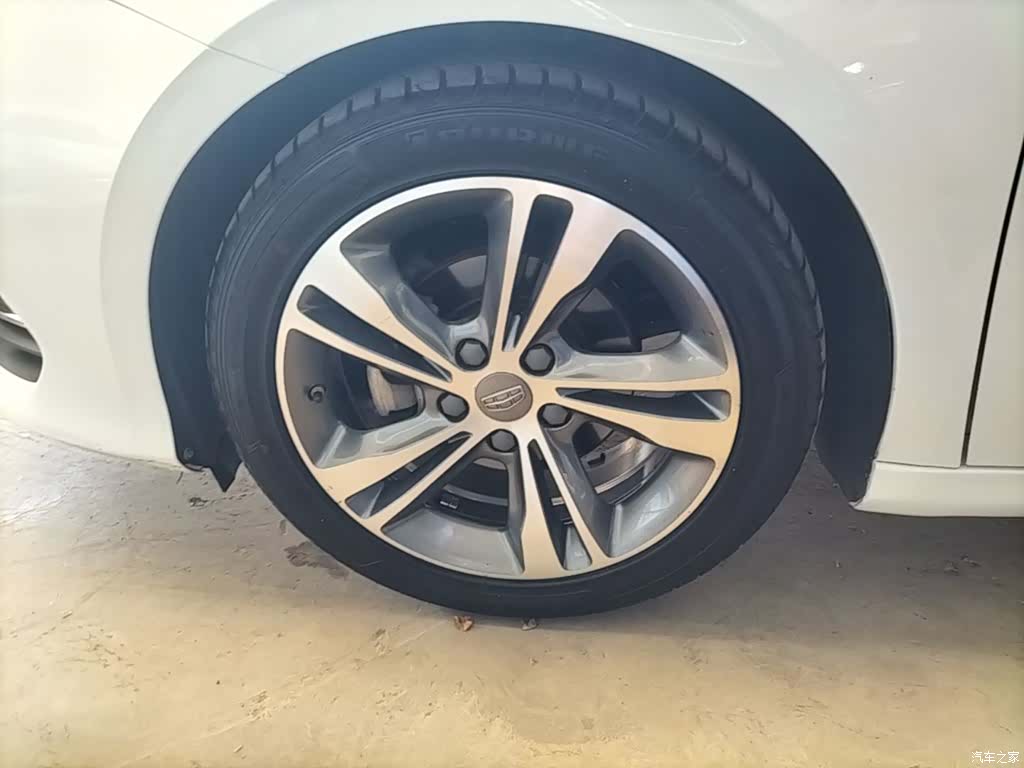 Geely Binray, 2019 23