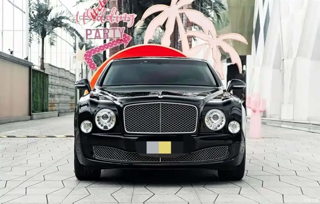 Bentley Mulsanne, 2011 2