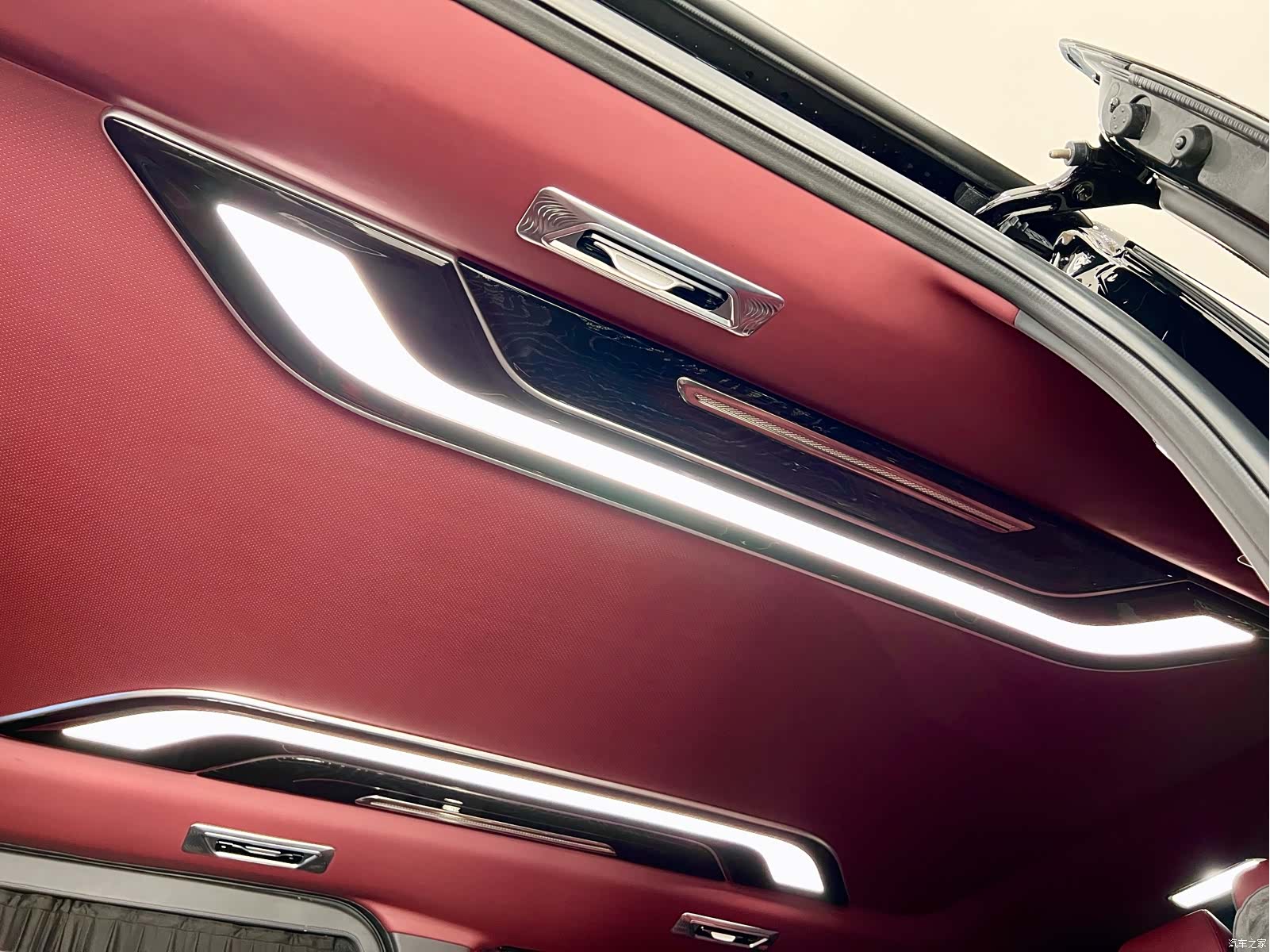 Alfa Romeo AH380, 2025 14