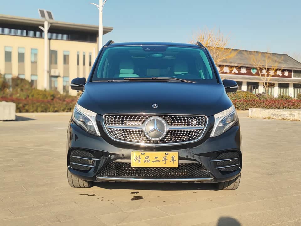 Mercedes-Benz V-class