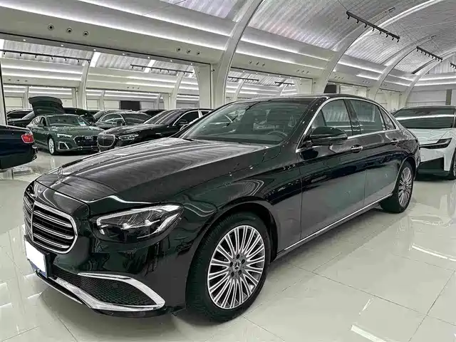 Mercedes-Benz E-Class 2023 — купить из Китая под заказ