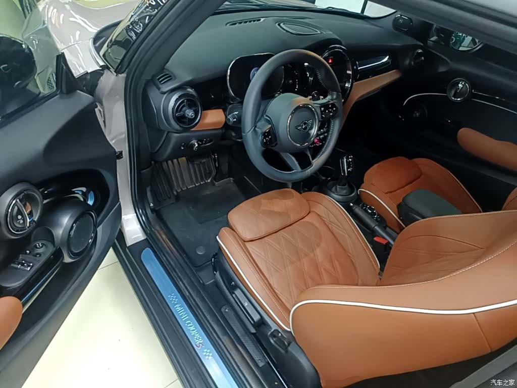 Mini Cooper, 2024 16