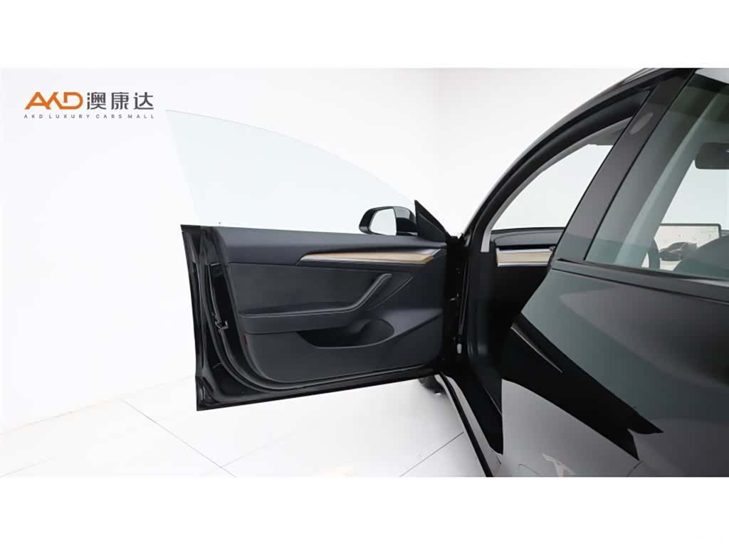 Tesla Model 3, 2022 10