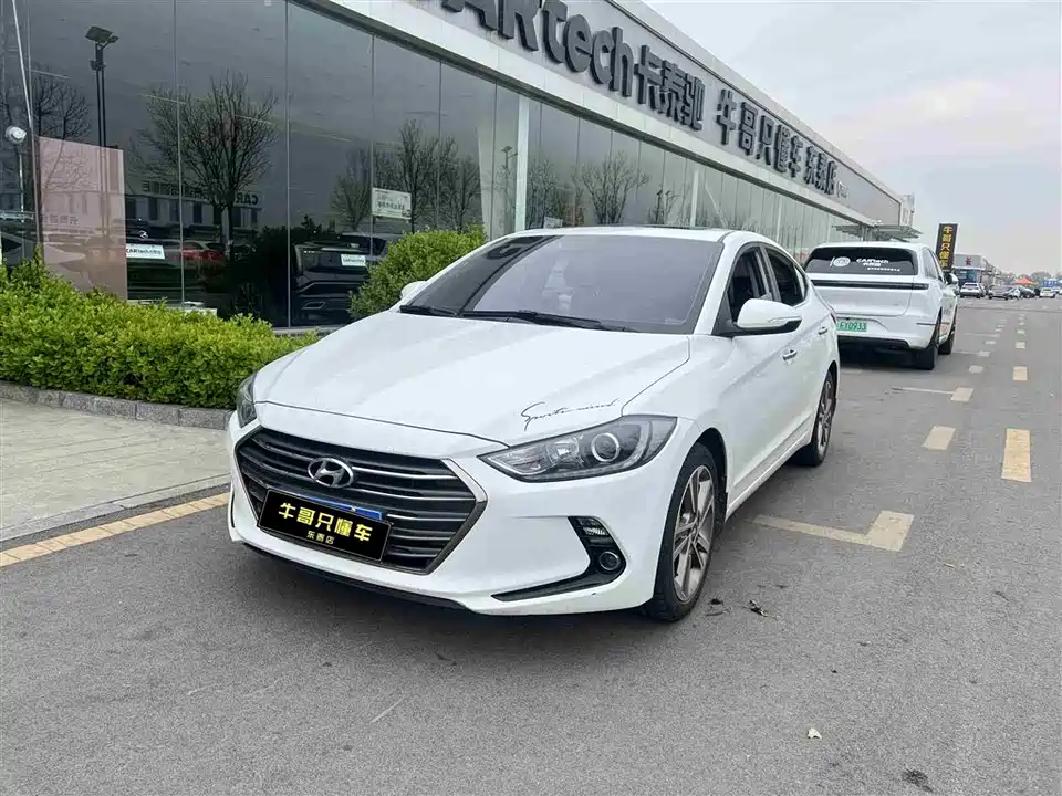 Hyundai Lead