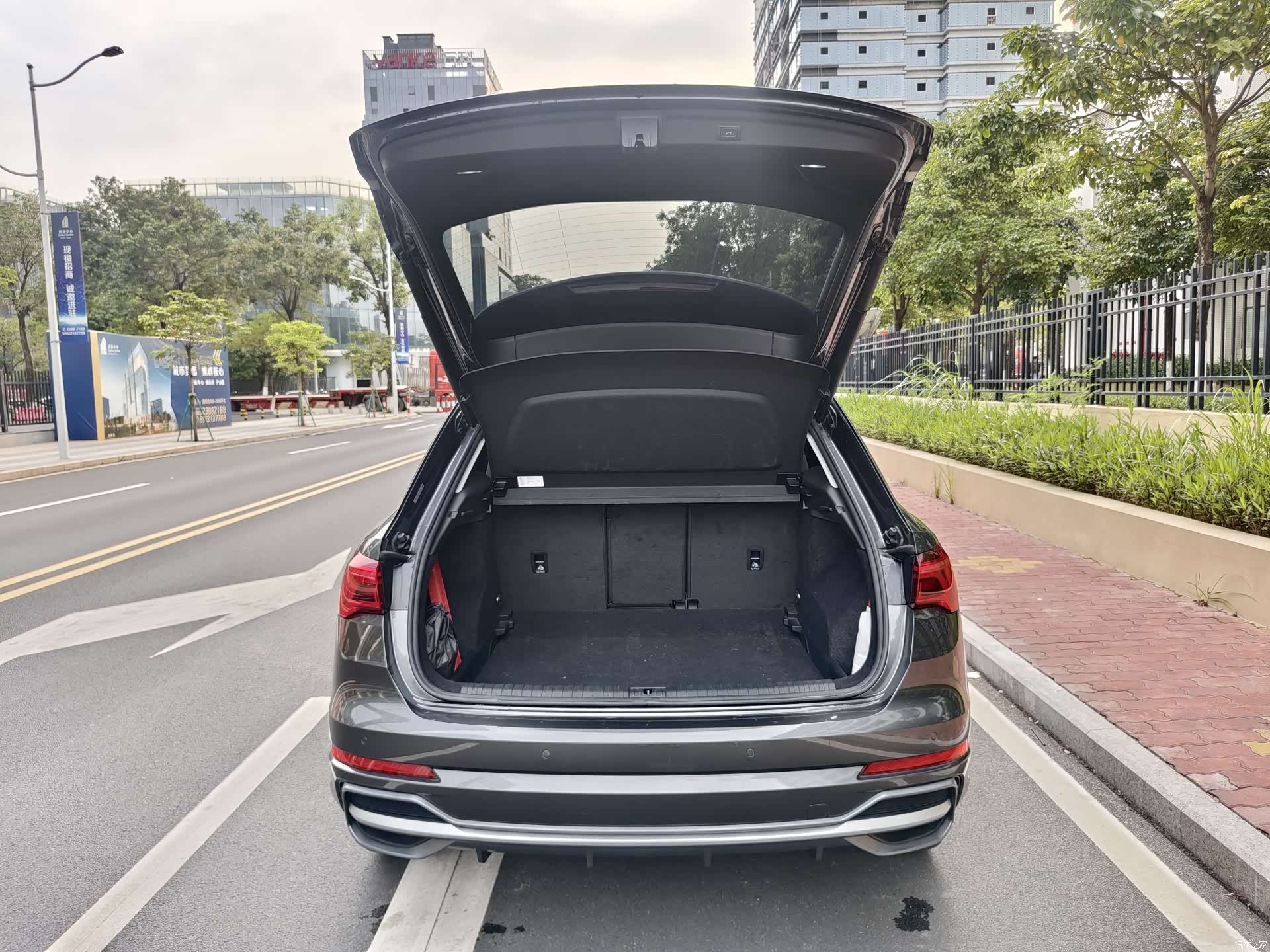 Audi Q3, 2021 21