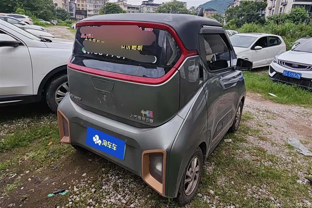 Wuling E200, 2020 3