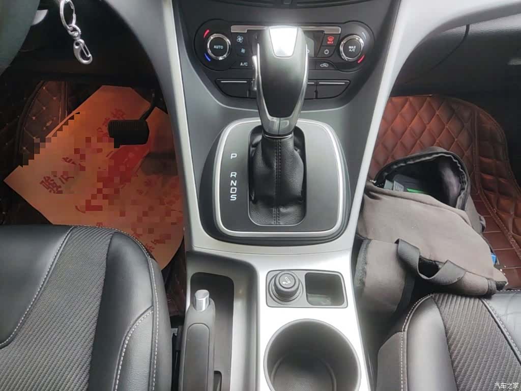 Ford Kuga, 2015 14