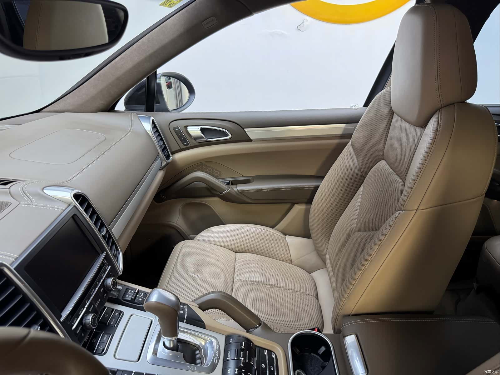 Porsche Cayenne, 2012 15