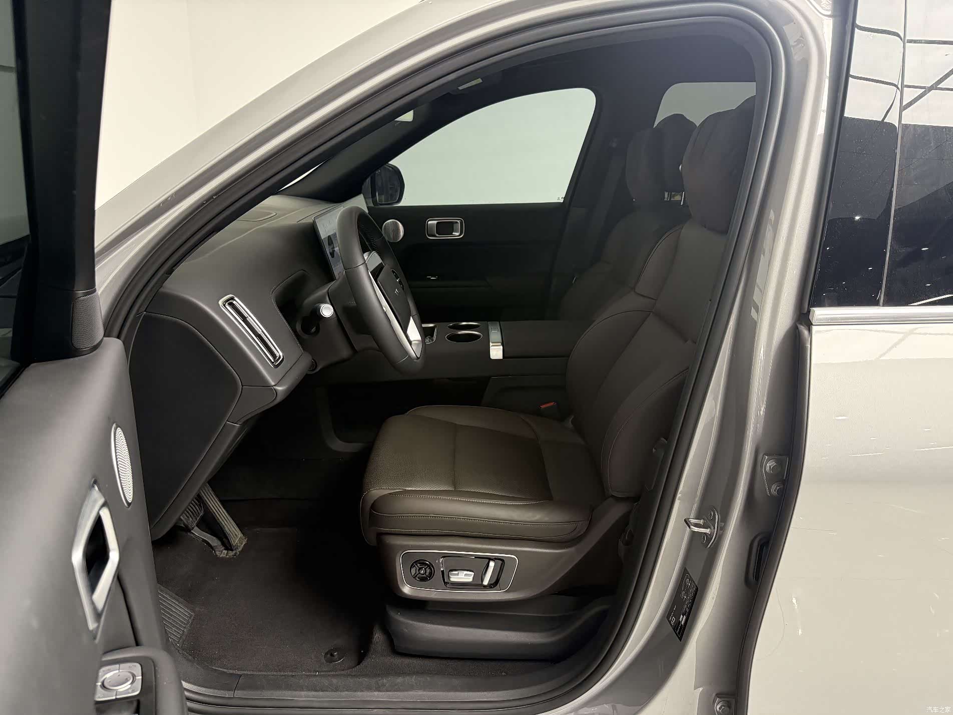 Li Auto L9, 2023 8