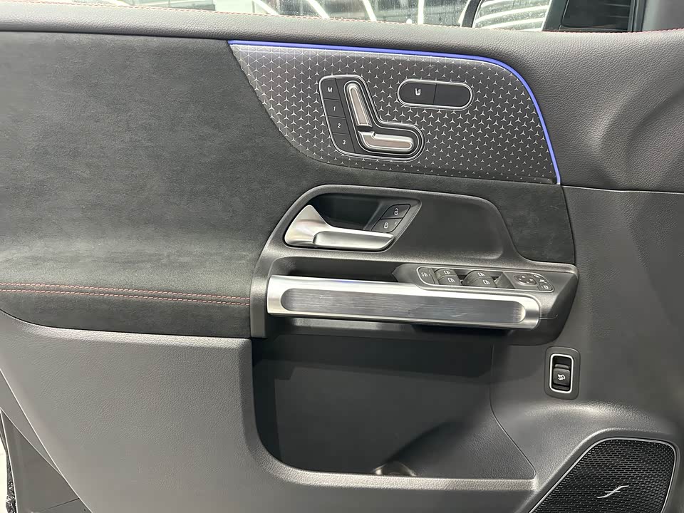 Mercedes-Benz GLB AMG