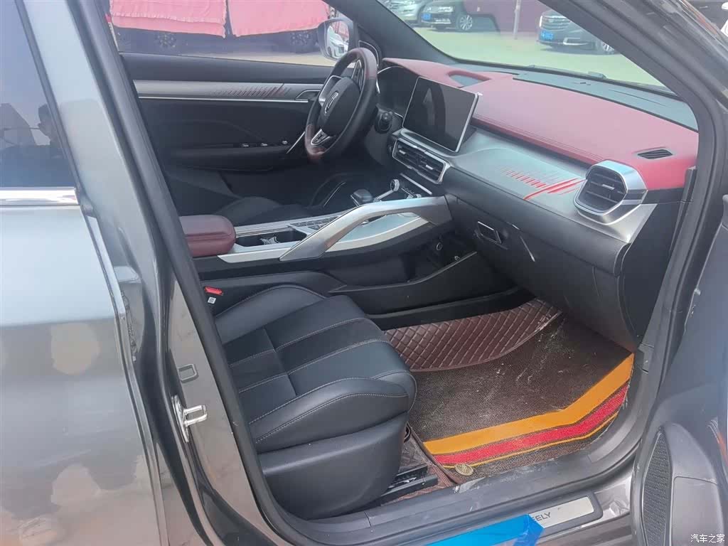 Geely Coolray, 2021 14