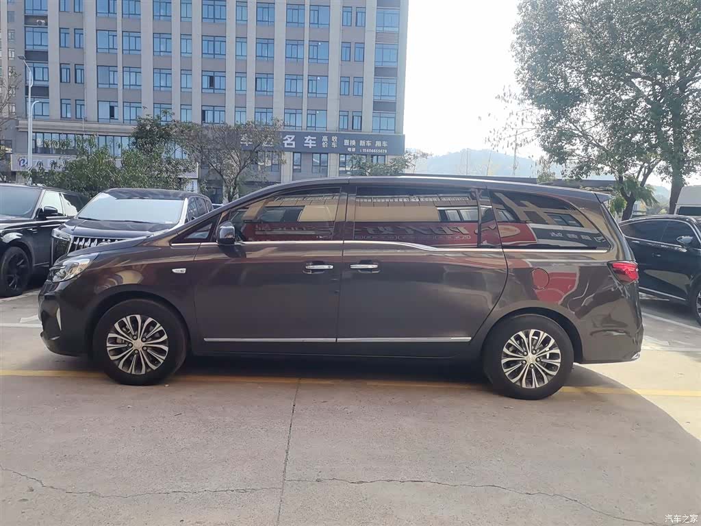 Buick GL8, 2021 все фото