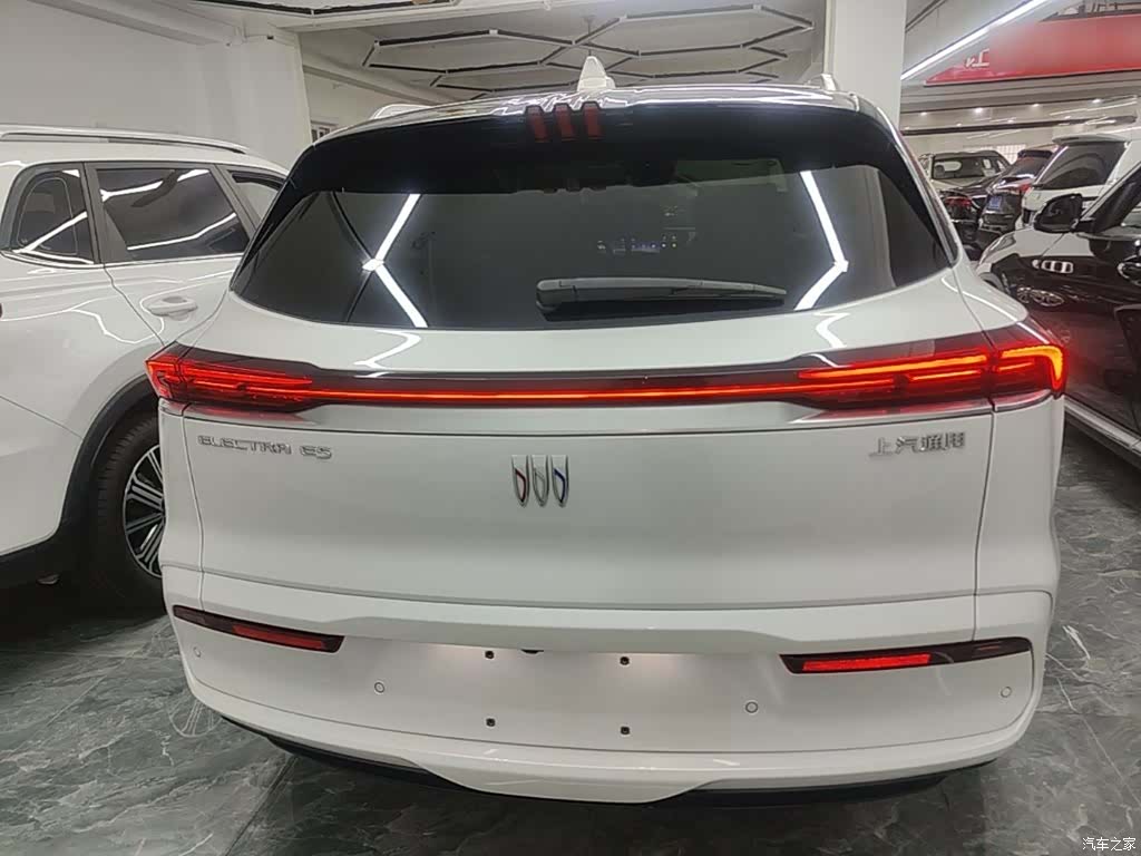 Buick E5, 2025 6