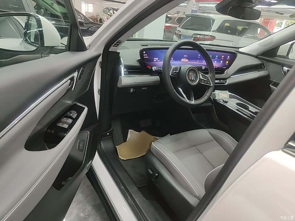 Buick E5, 2025 16
