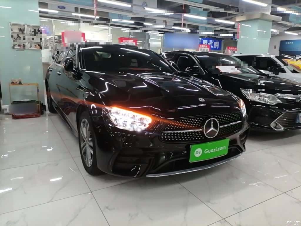 Mercedes-Benz E-Class, 2022 4