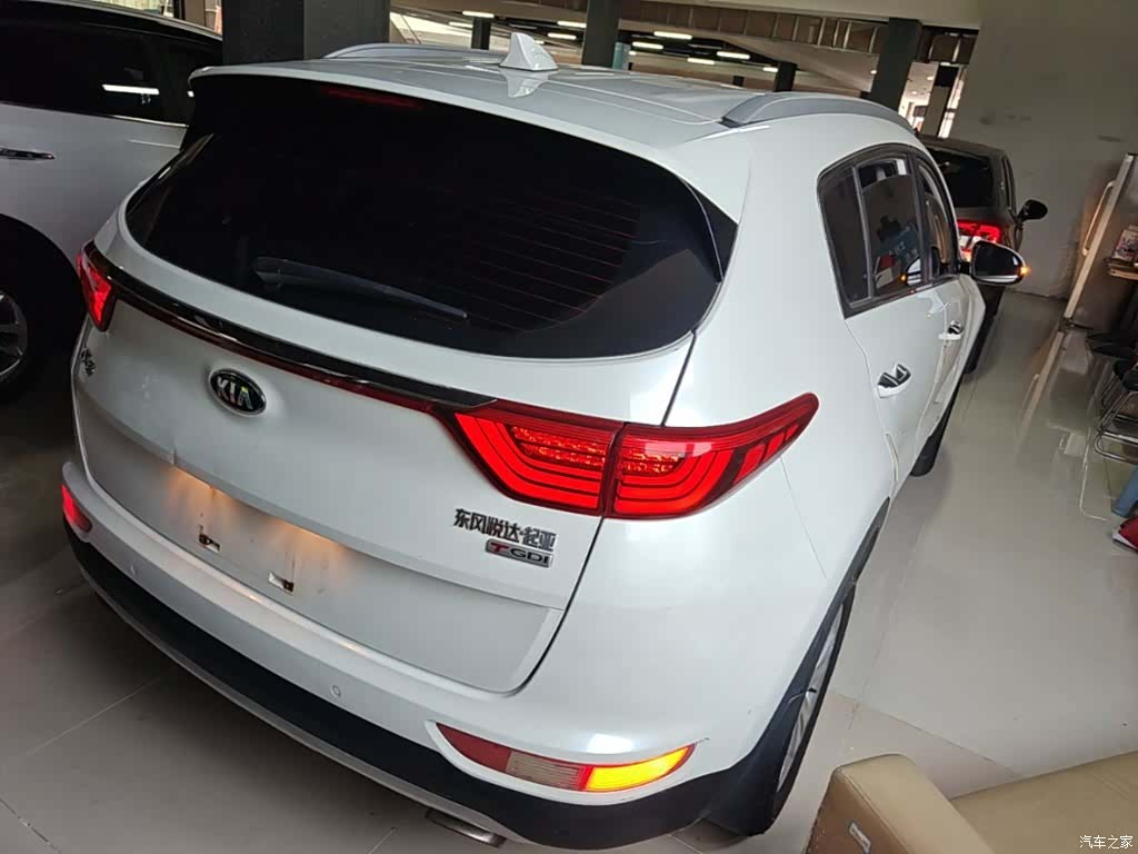 Kia KX5, 2016 7