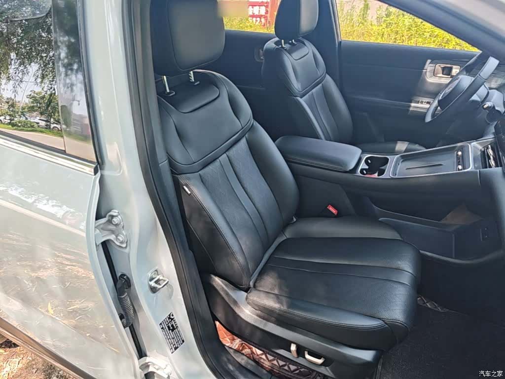 Wuling Starlight, 2024 25