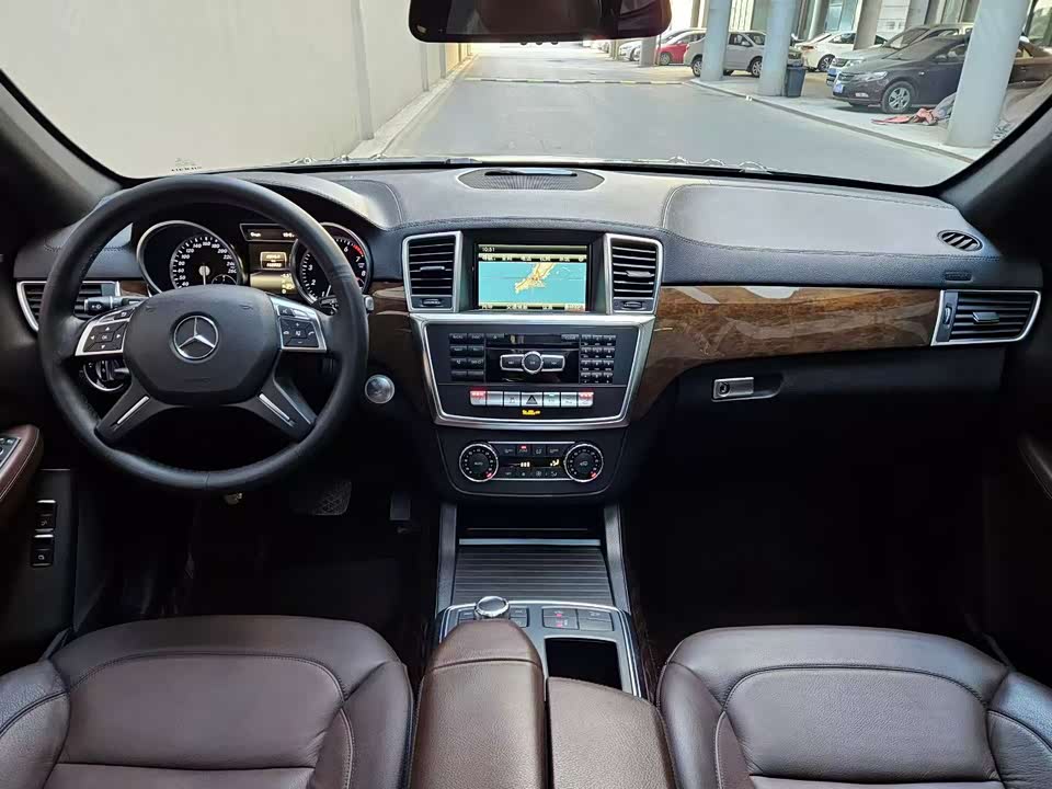 Mercedes-Benz GL grade