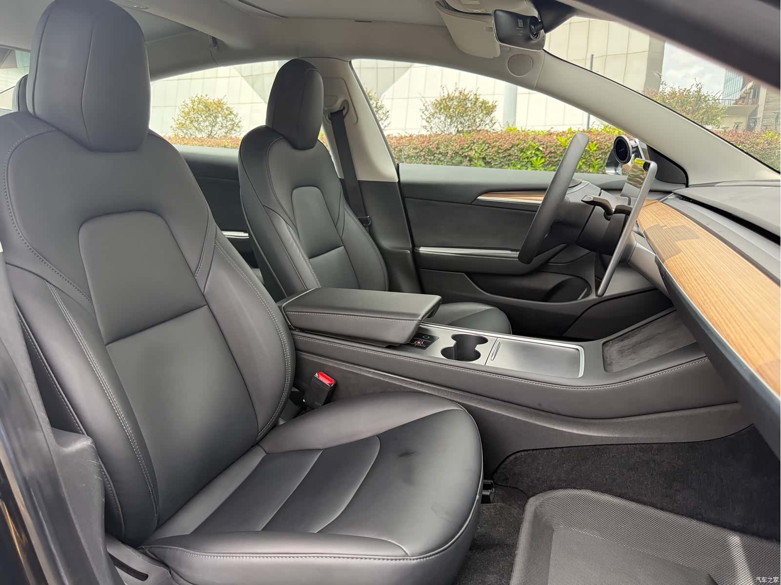 Tesla Model 3, 2022 10