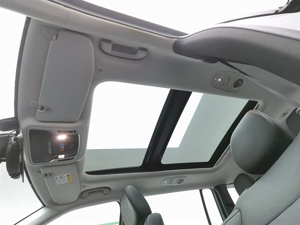 Jeep Grand Commander