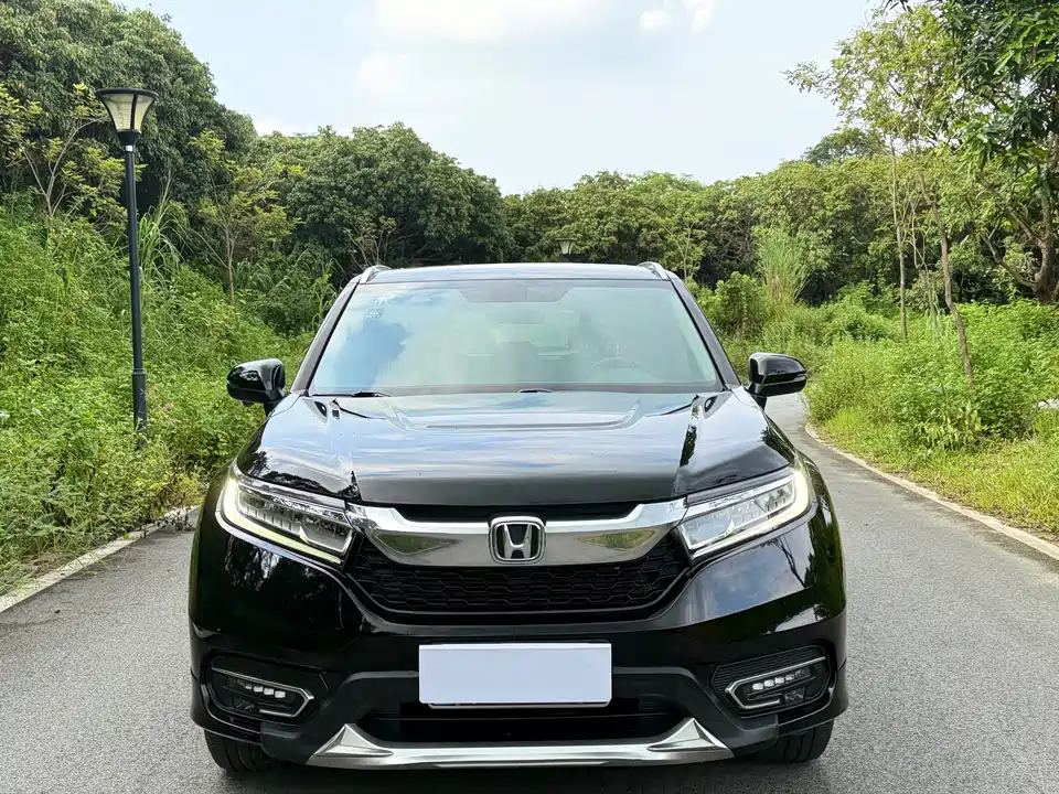 Honda Crown Road