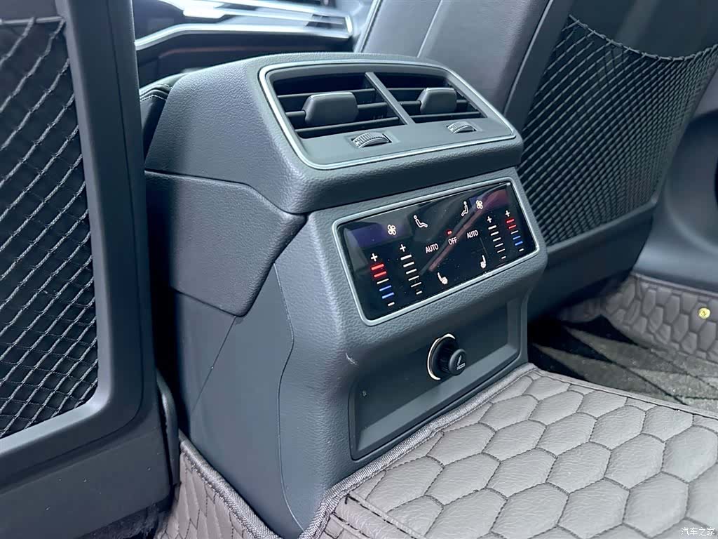 Audi A6L, 2022 12