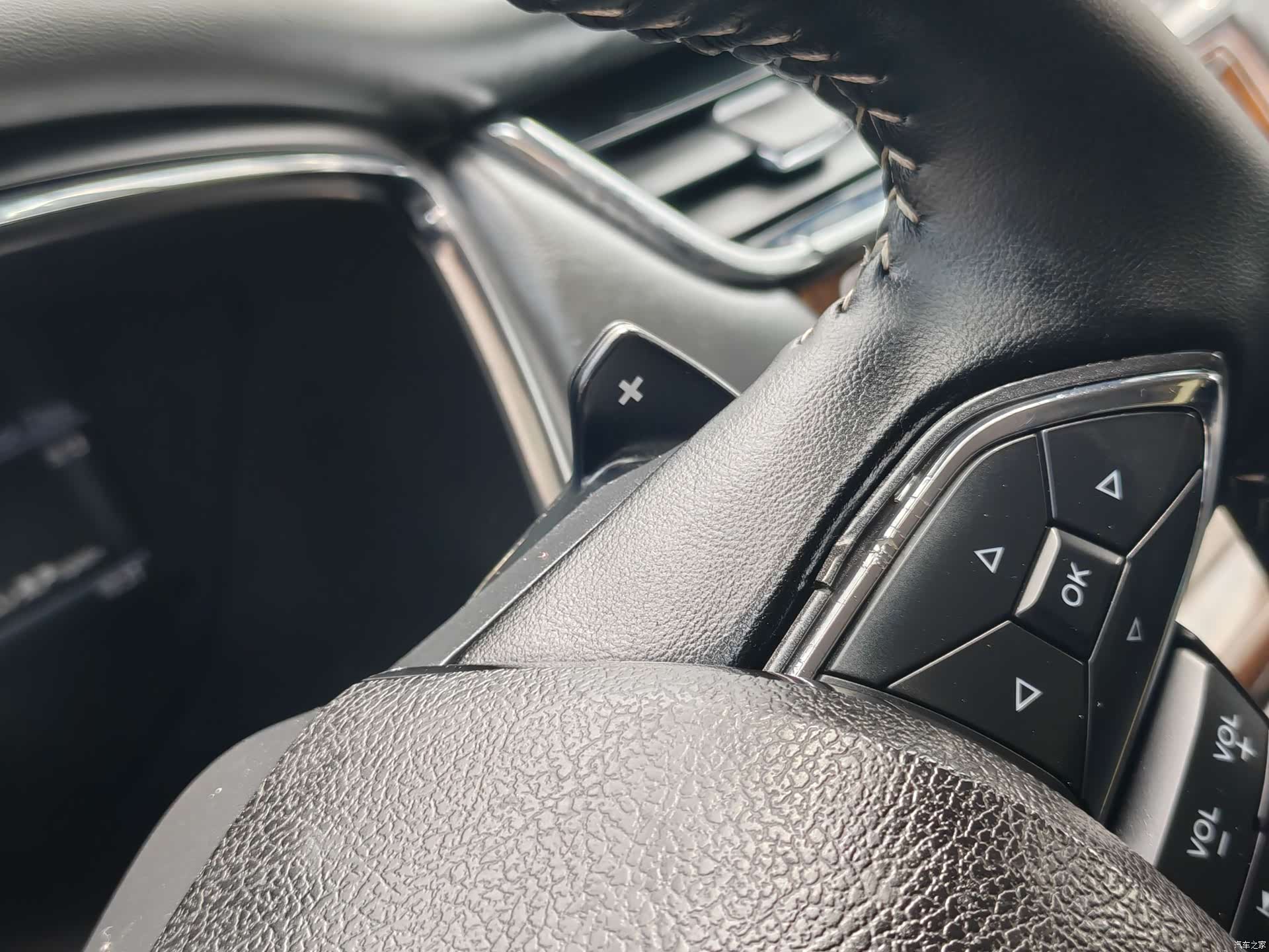 Ford Taurus, 2016 14