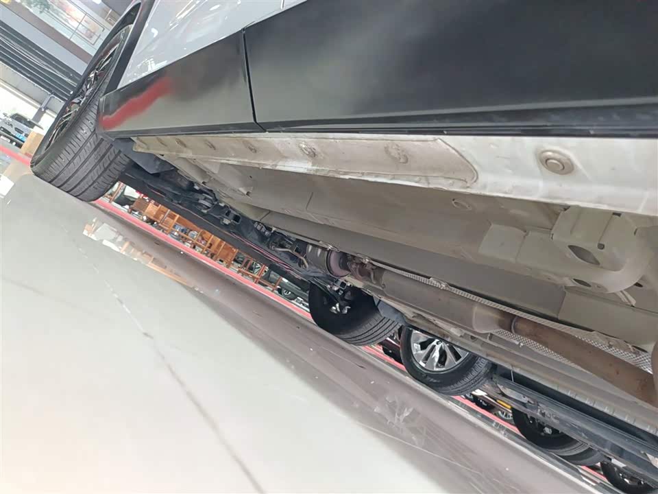 Trumpchi Shadow cool