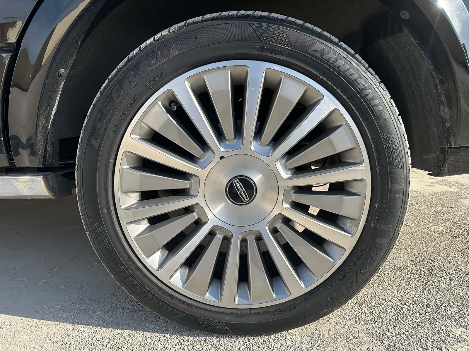 Lincoln Navigator, 2018 16