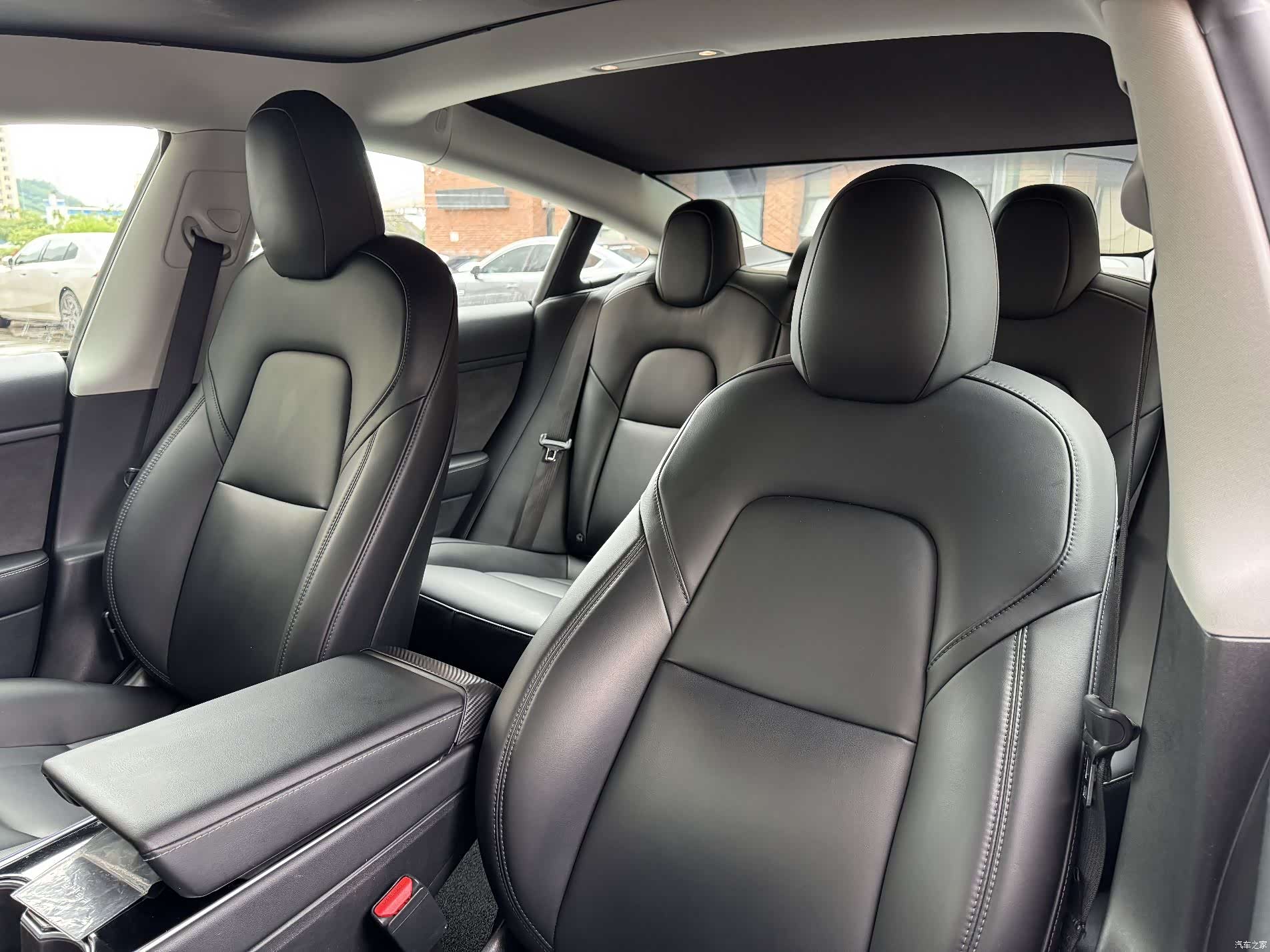 Tesla Model 3, 2020 17