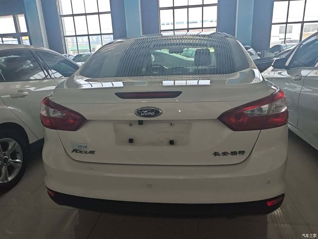 Ford Focus, 2015 6