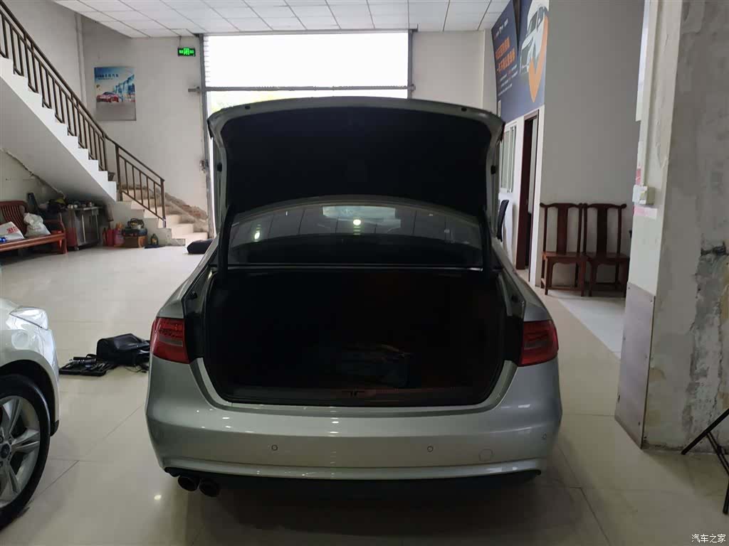 Audi A4L, 2014 12