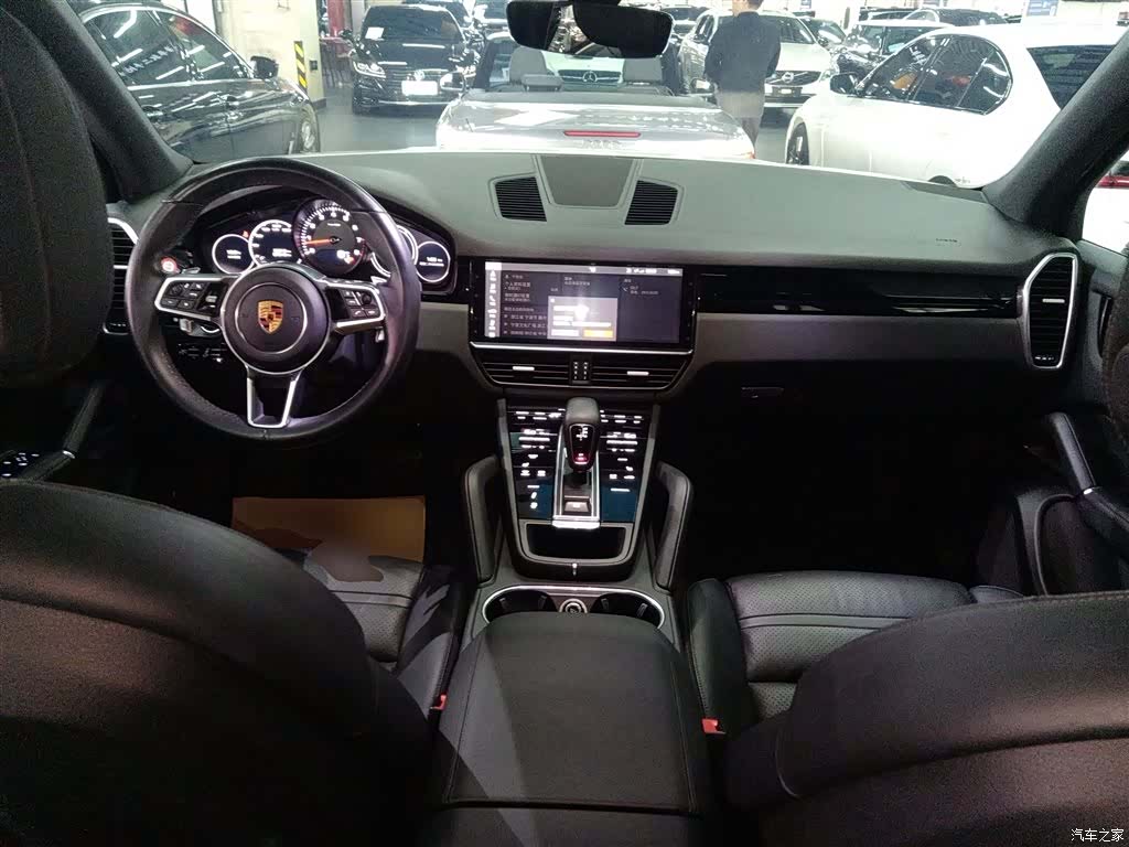 Porsche Cayenne, 2018 6