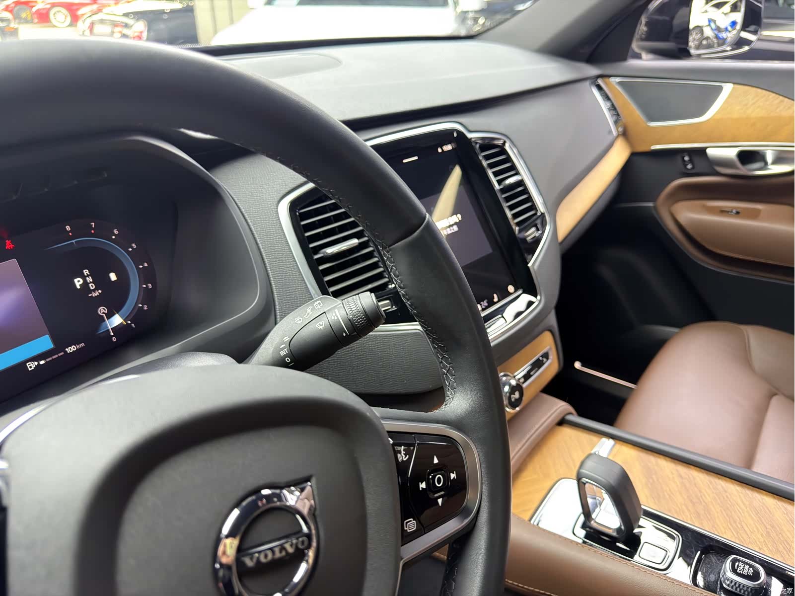Volvo XC90, 2024 11